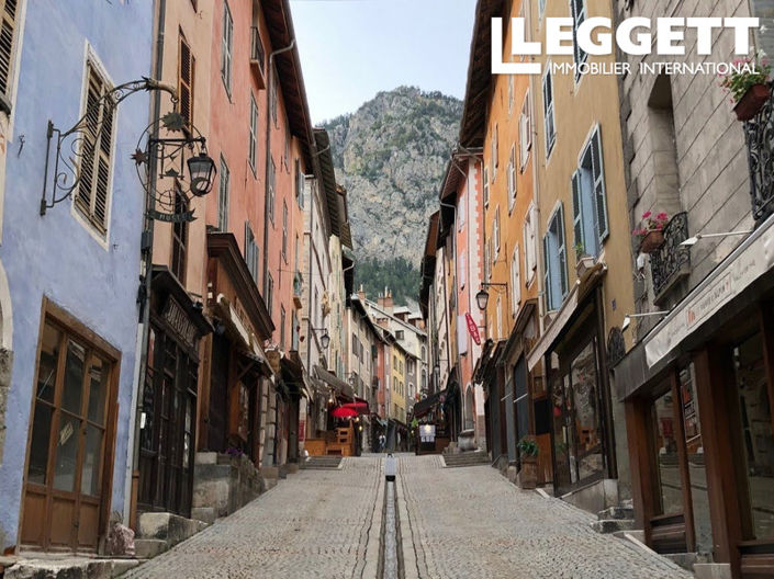 Image No.6-3 Bed Apartment for sale