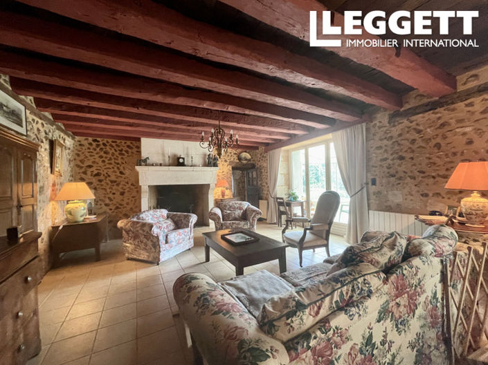 Image No.10-4 Bed House for sale