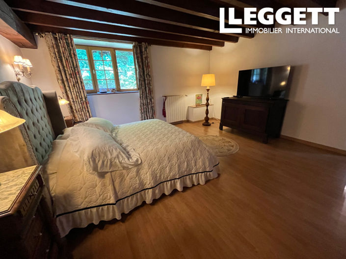 Image No.5-Maison de 7 chambres à vendre à Bujaleuf