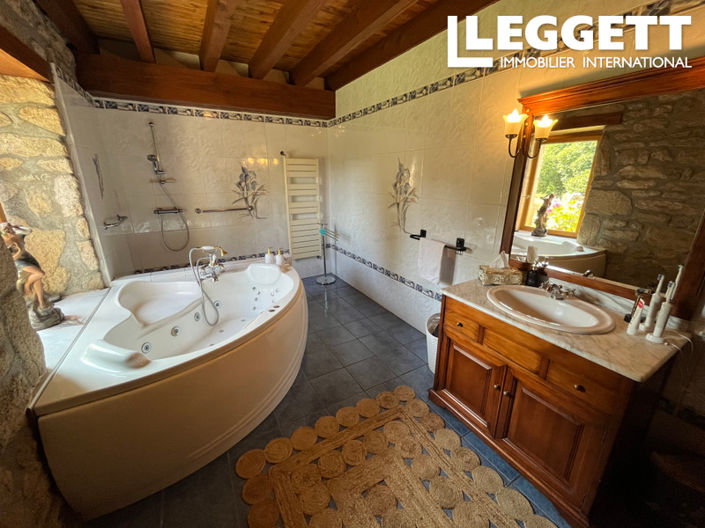 Image No.7-Maison de 7 chambres à vendre à Bujaleuf