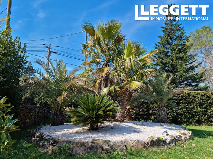 Image No.8-5 Bed House for sale