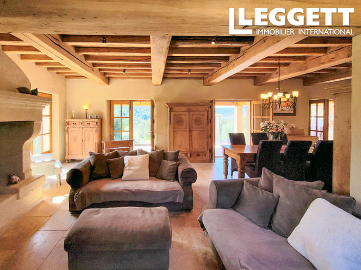 Image No.4-7 Bed House for sale