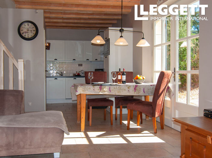 Image No.9-7 Bed House for sale