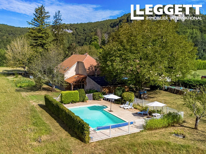 Image No.10-6 Bed House for sale