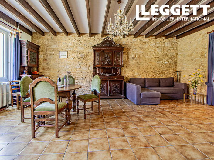 Image No.5-6 Bed House for sale