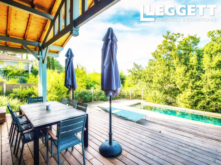 Image No.2-4 Bed House for sale