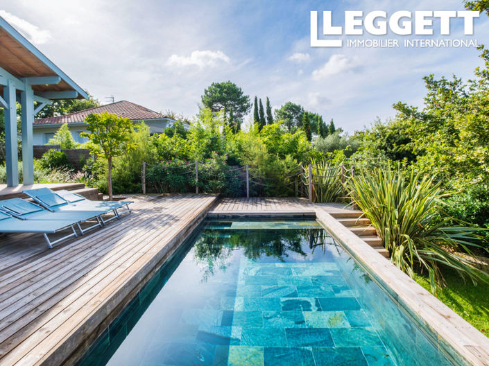 Image No.3-4 Bed House for sale