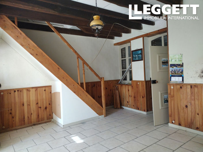 Image No.5-2 Bed House for sale