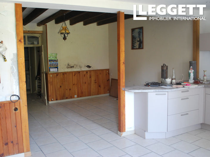 Image No.6-2 Bed House for sale