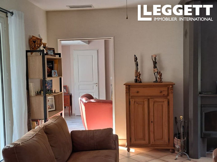 Image No.5-3 Bed House for sale