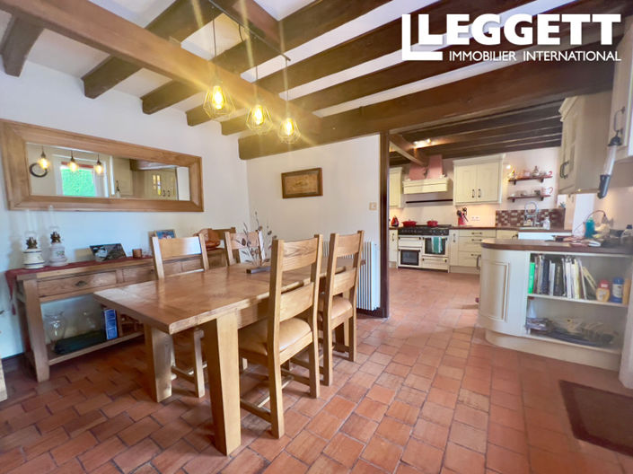 Image No.2-3 Bed House for sale