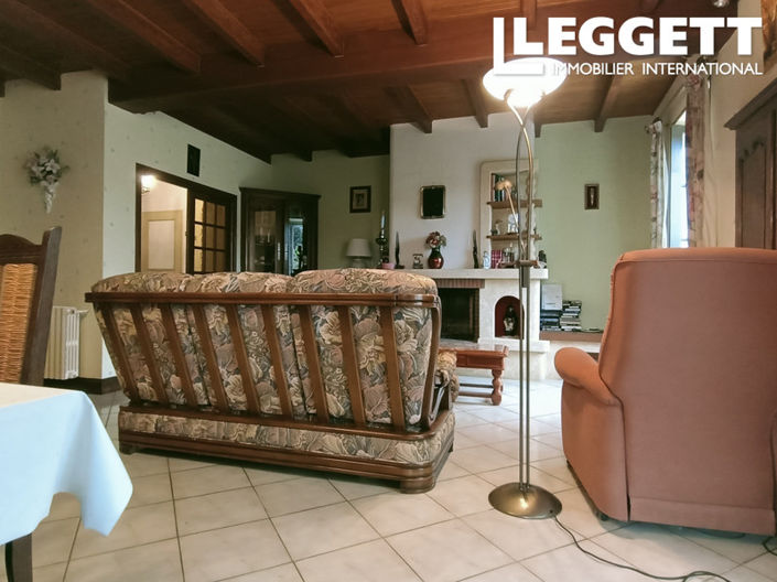 Image No.5-4 Bed House for sale