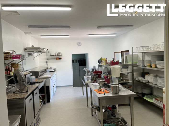 Image No.3-5 Bed House for sale