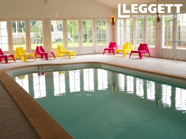 Image No.3-10 Bed House for sale