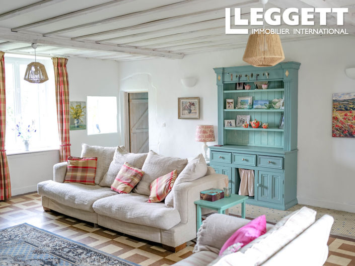 Image No.2-5 Bed House for sale