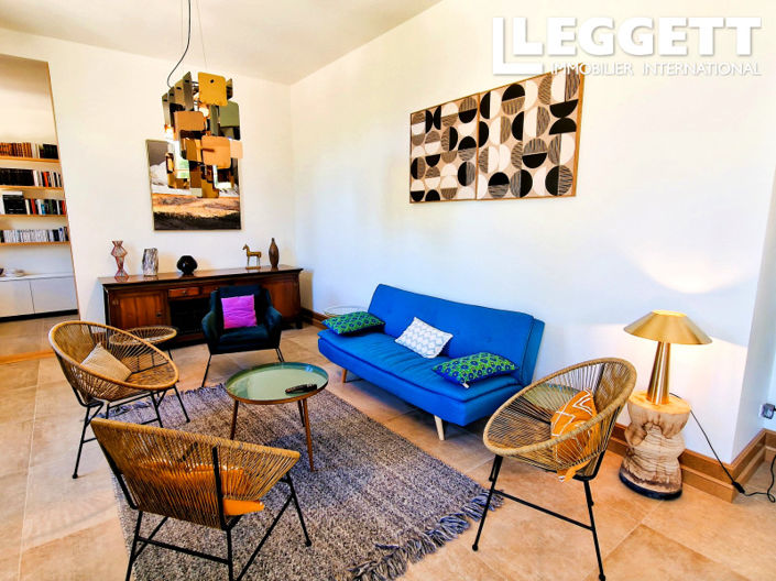 Image No.4-5 Bed Chateaux for sale