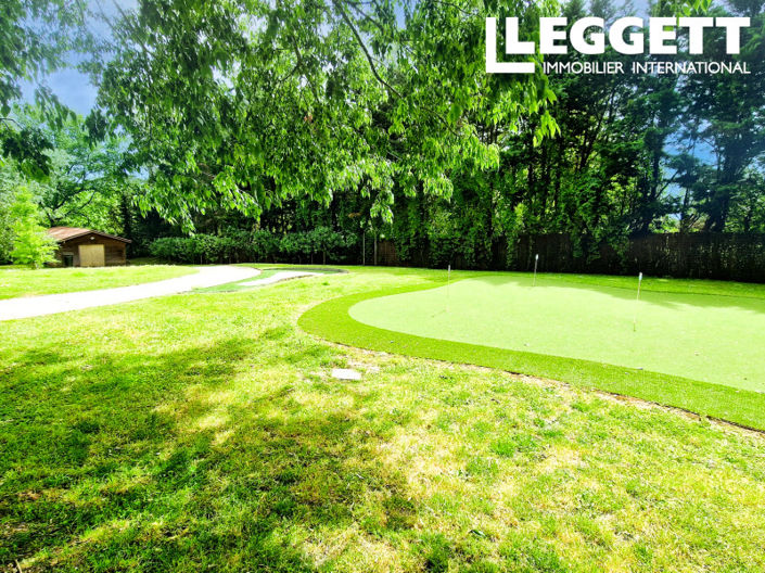 Image No.7-5 Bed Chateaux for sale