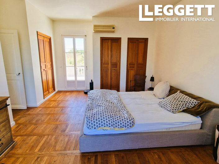 Image No.6-Châteaux de 5 chambres à vendre à Saint-Magne