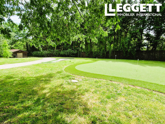 Image No.9-Châteaux de 5 chambres à vendre à Saint-Magne