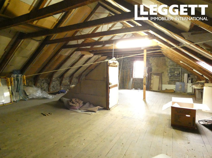 Image No.9-5 Bed House for sale