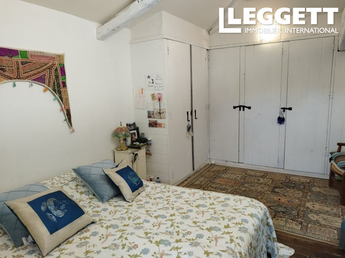 Image No.9-4 Bed House for sale