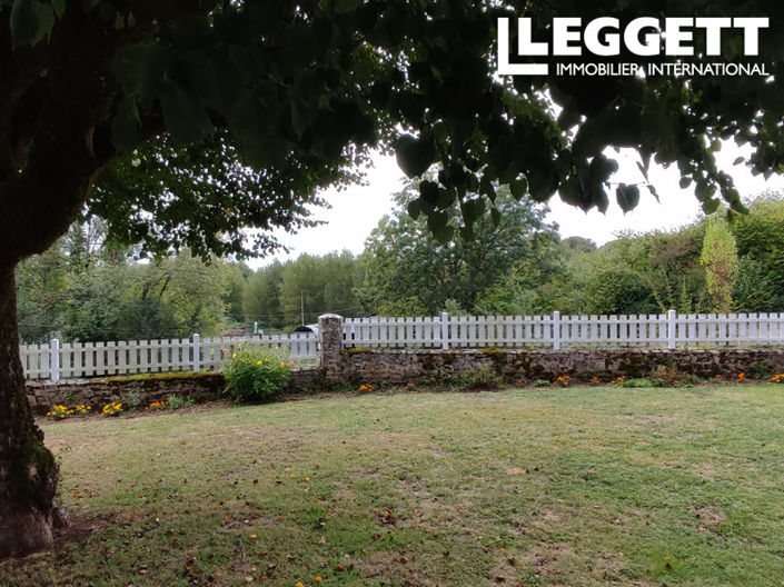 Image No.10-3 Bed House for sale