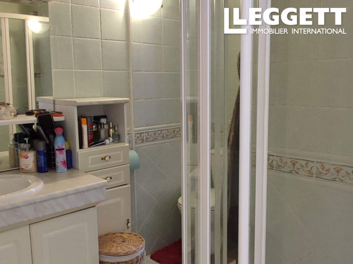 Image No.9-3 Bed House for sale