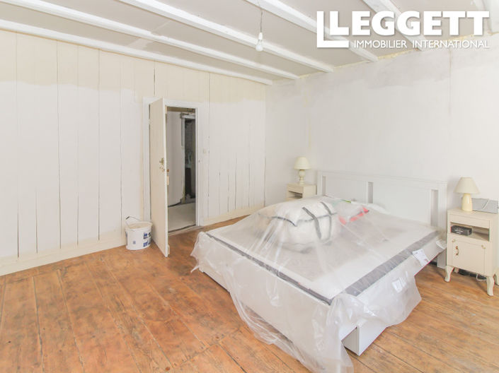 Image No.7-3 Bed House for sale