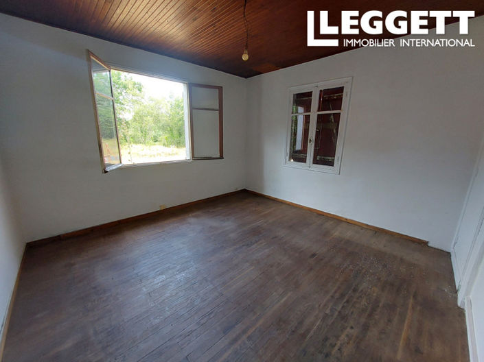 Image No.7-5 Bed House for sale