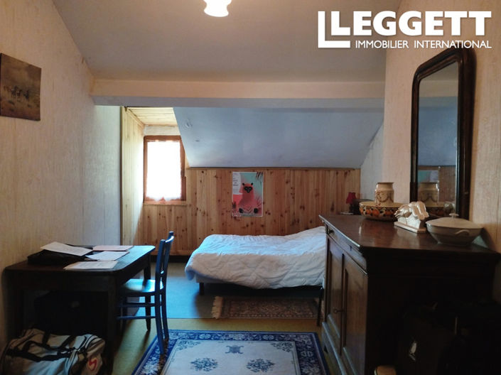 Image No.6-2 Bed House for sale