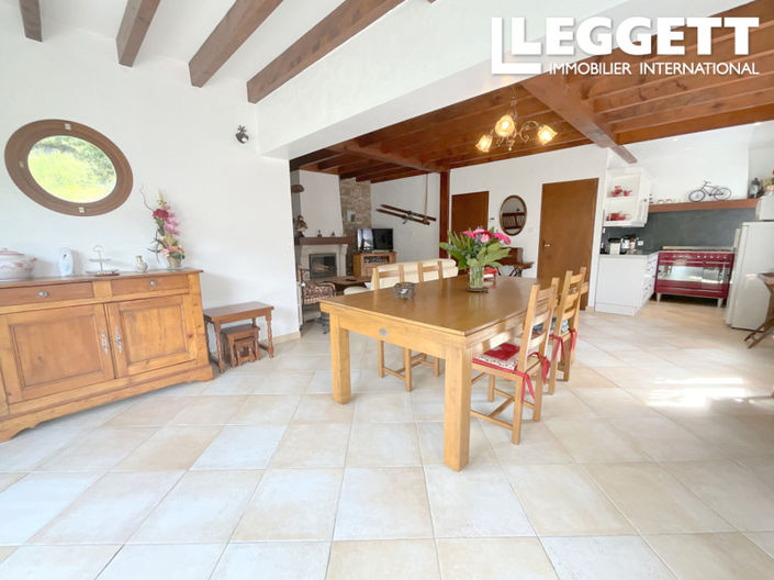 Image No.4-4 Bed House for sale