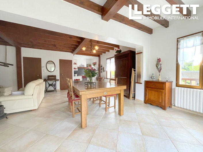 Image No.4-4 Bed House for sale