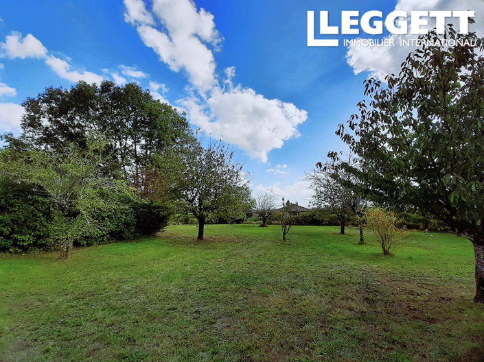 Image No.6-3 Bed House for sale