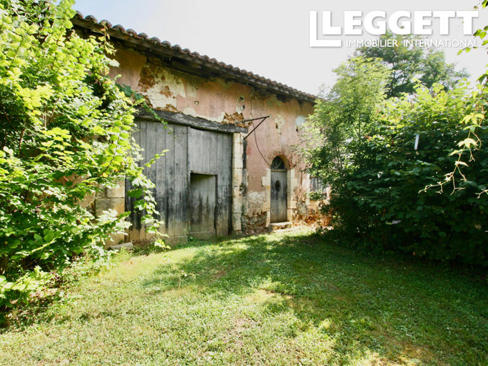 Image No.9-Maison de 10 chambres à vendre à Orgedeuil