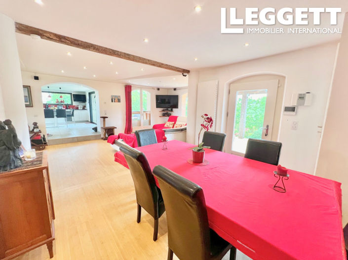 Image No.4-5 Bed House for sale