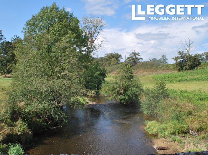 Image No.9-Maison de 9 chambres à vendre à Peyrat de Bellac