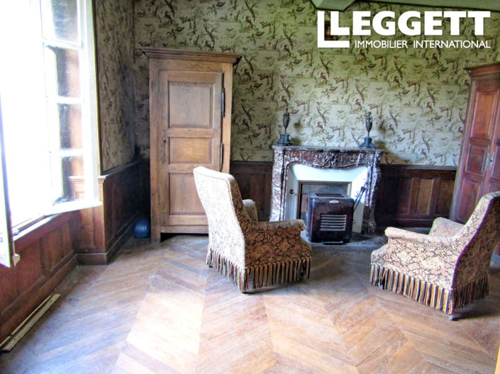 Image No.6-3 Bed House for sale