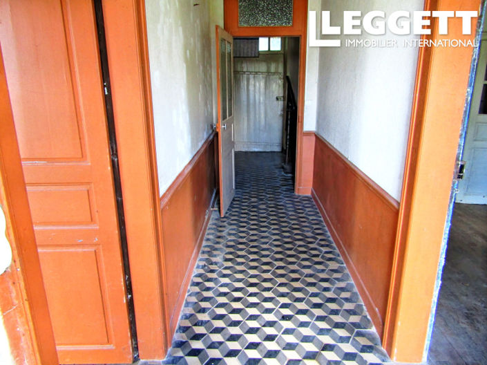 Image No.9-3 Bed House for sale