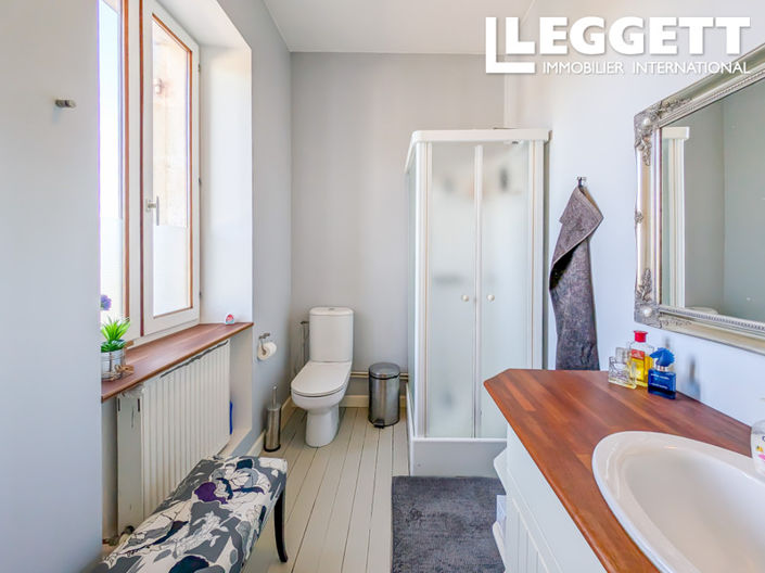 Image No.8-Maison de 9 chambres à vendre à Gironde