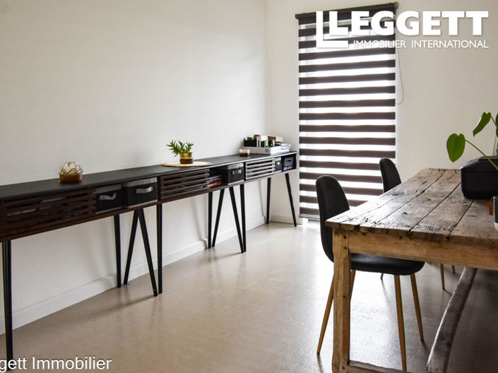 Image No.3-4 Bed House for sale