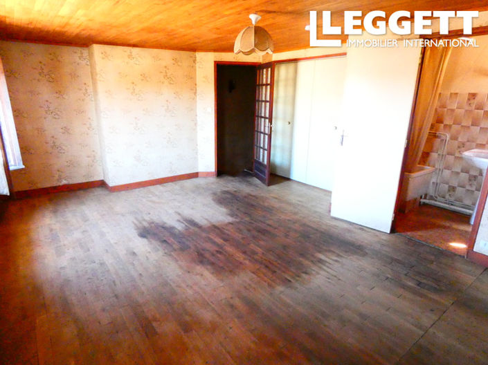 Image No.5-1 Bed House for sale