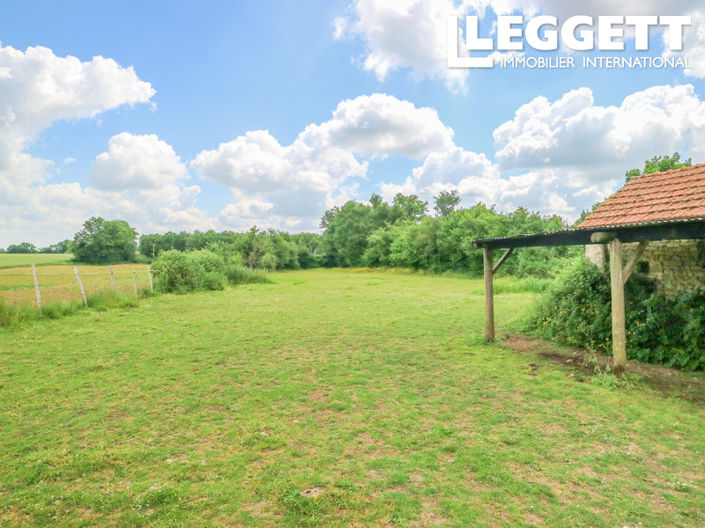 Image No.4-6 Bed House for sale