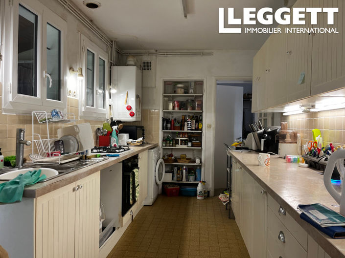 Image No.8-3 Bed House for sale