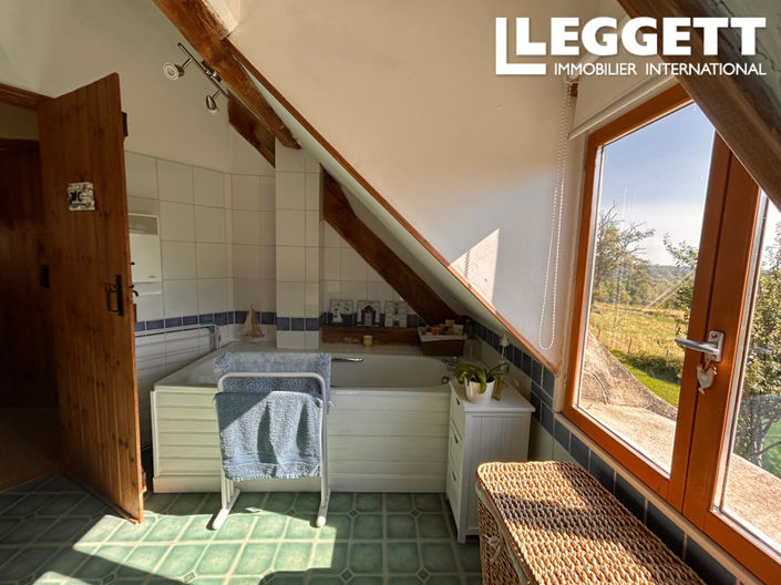 Image No.9-3 Bed House for sale