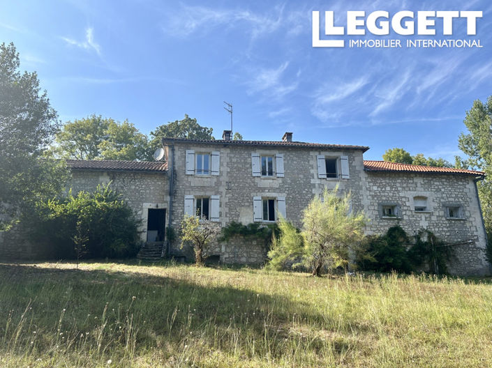 Image No.1-4 Bed House for sale