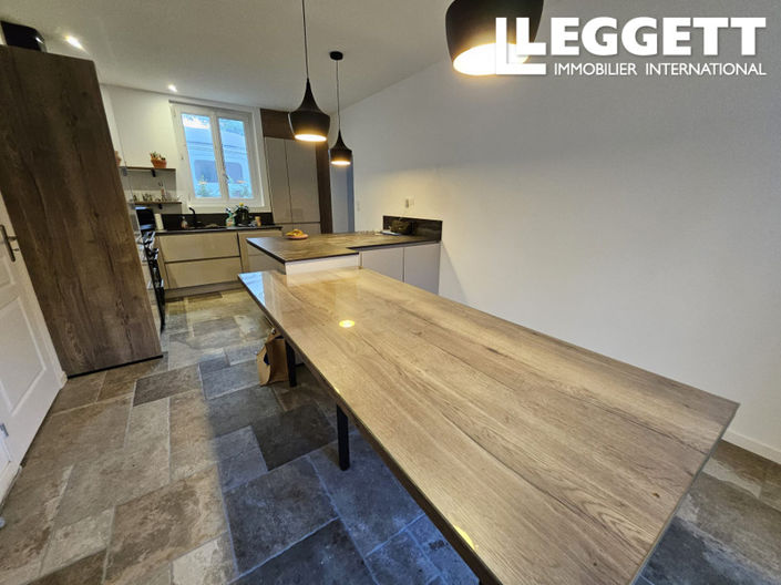 Image No.3-Maison de 4 chambres à vendre à Antonne-et-Trigonant