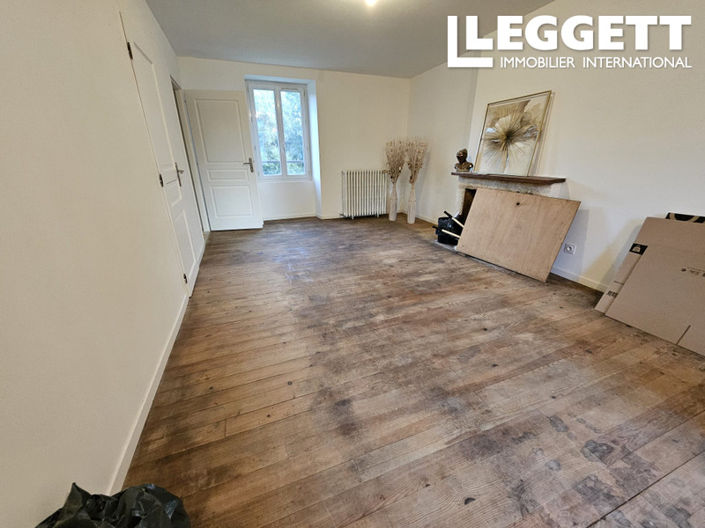 Image No.8-Maison de 4 chambres à vendre à Antonne-et-Trigonant