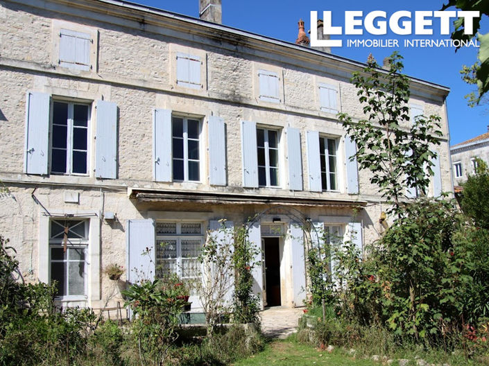 Image No.1-Maison de 6 chambres à vendre à Mansle