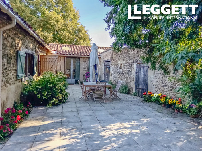 Image No.1-4 Bed House for sale