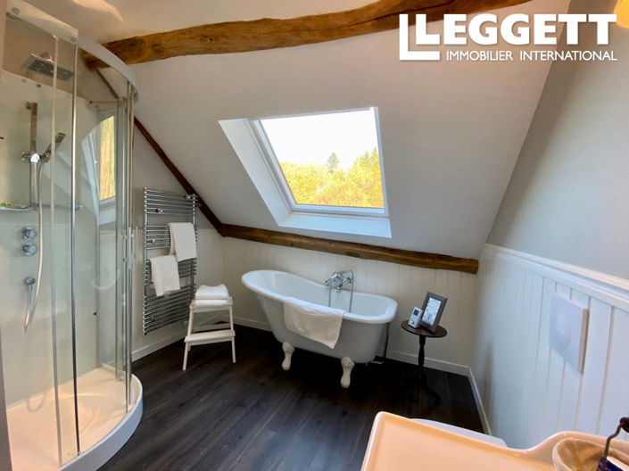 Image No.4-4 Bed House for sale